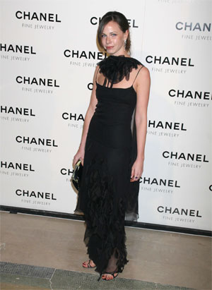 Illustration for article titled Chanel's "Night Of Diamonds": Pretty Lovely, Despite Ellen Pompeo